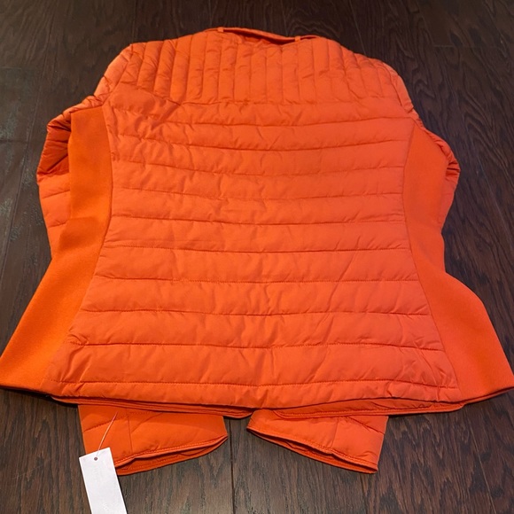 NEW - Puffer Jacket - Size S Orange - Picture 2 of 4